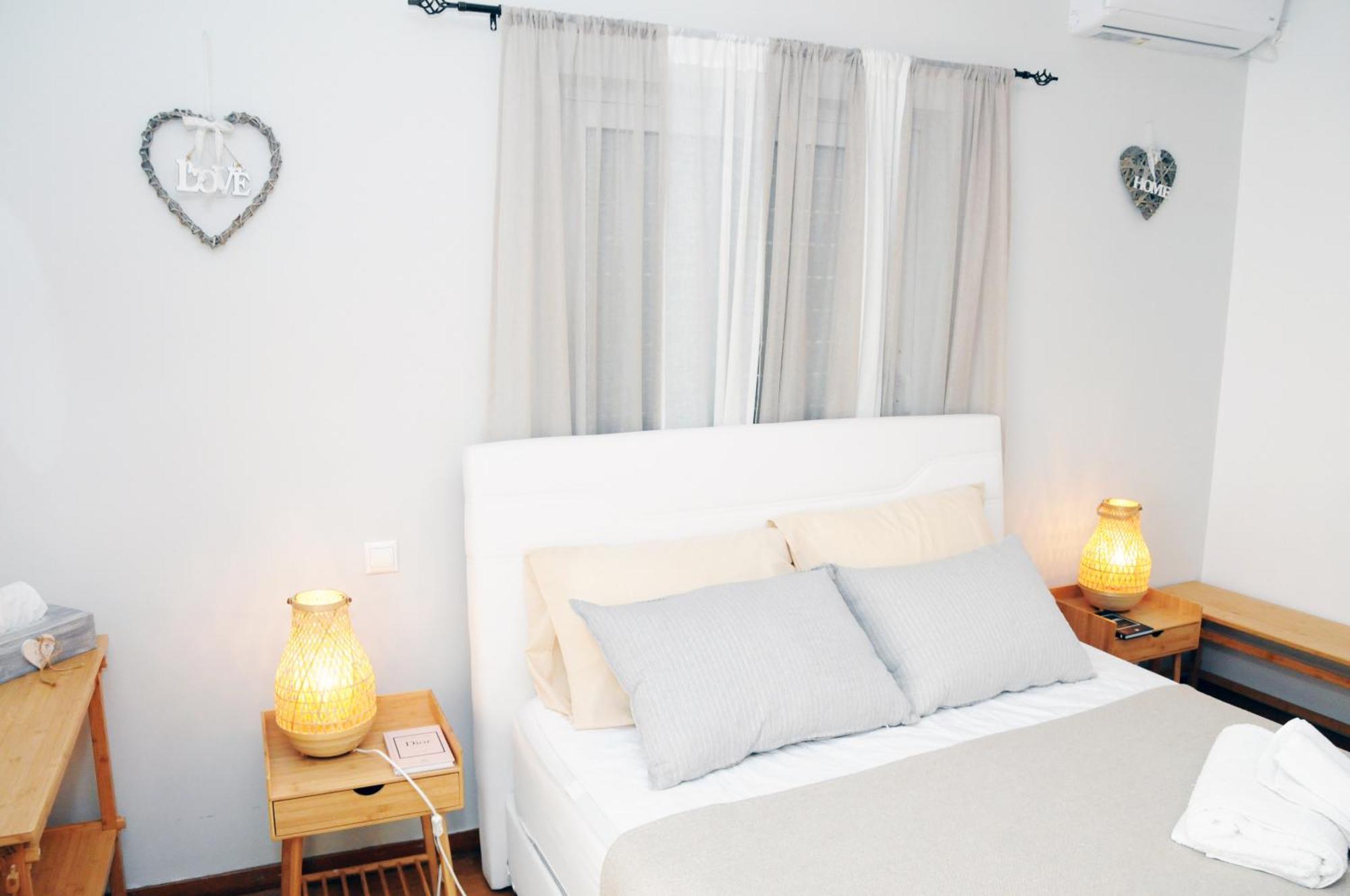 Amazing Condo By The Beach Loutráki Extérieur photo